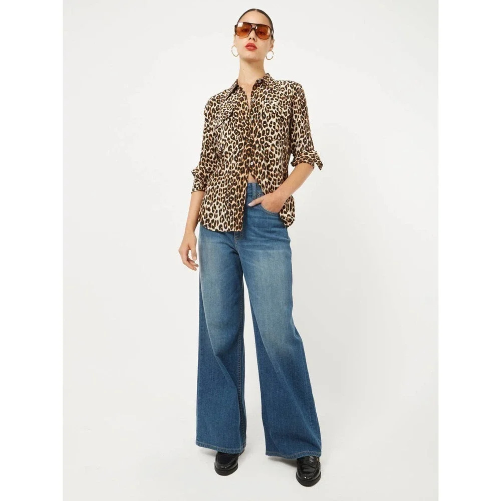 EQUIPTMENT Femme Slim Signature Silk Shirt Natural Leopard